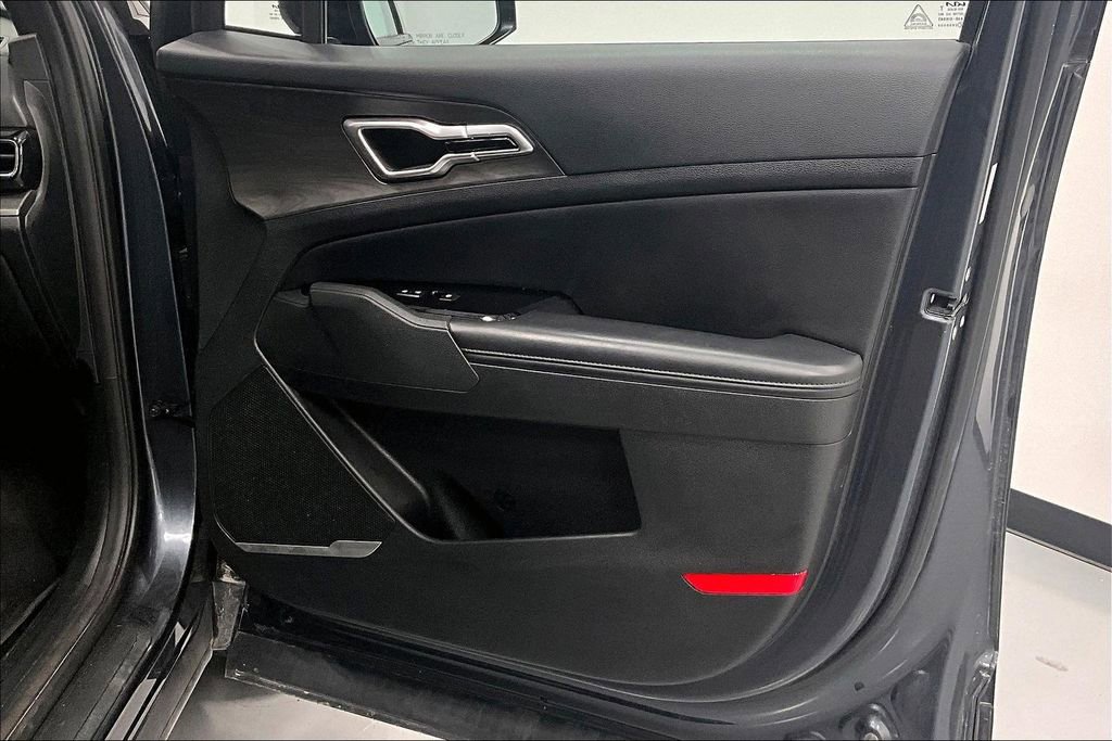 Used 2023 Kia Sportage X-Line w/ X-Line Premium Package image 19