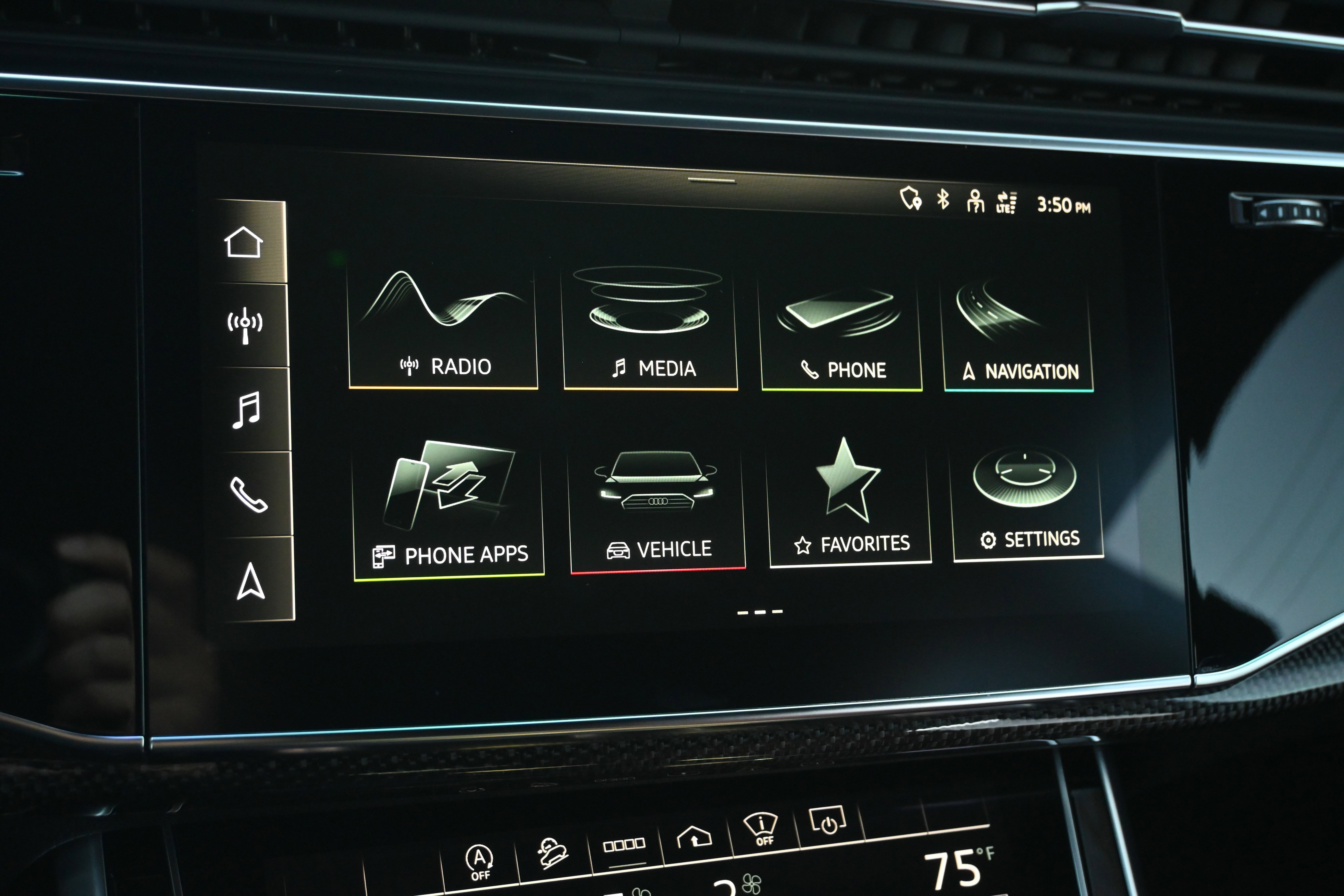 Used 2022 Audi SQ8 Prestige image 32