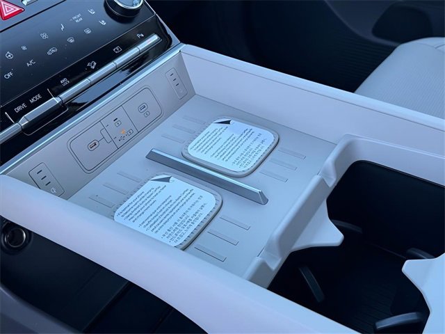 New 2026 Hyundai Santa Fe Calligraphy image 18