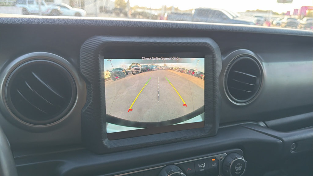 Used 2022 Jeep Wrangler Sport AWD/4WD image 23