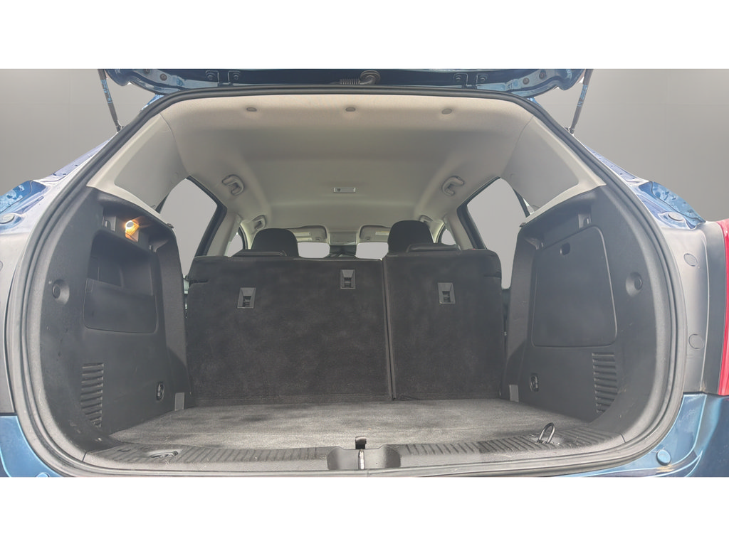 Used 2020 Chevrolet Trax LT w/ LT Convenience Package AWD/4WD image 13