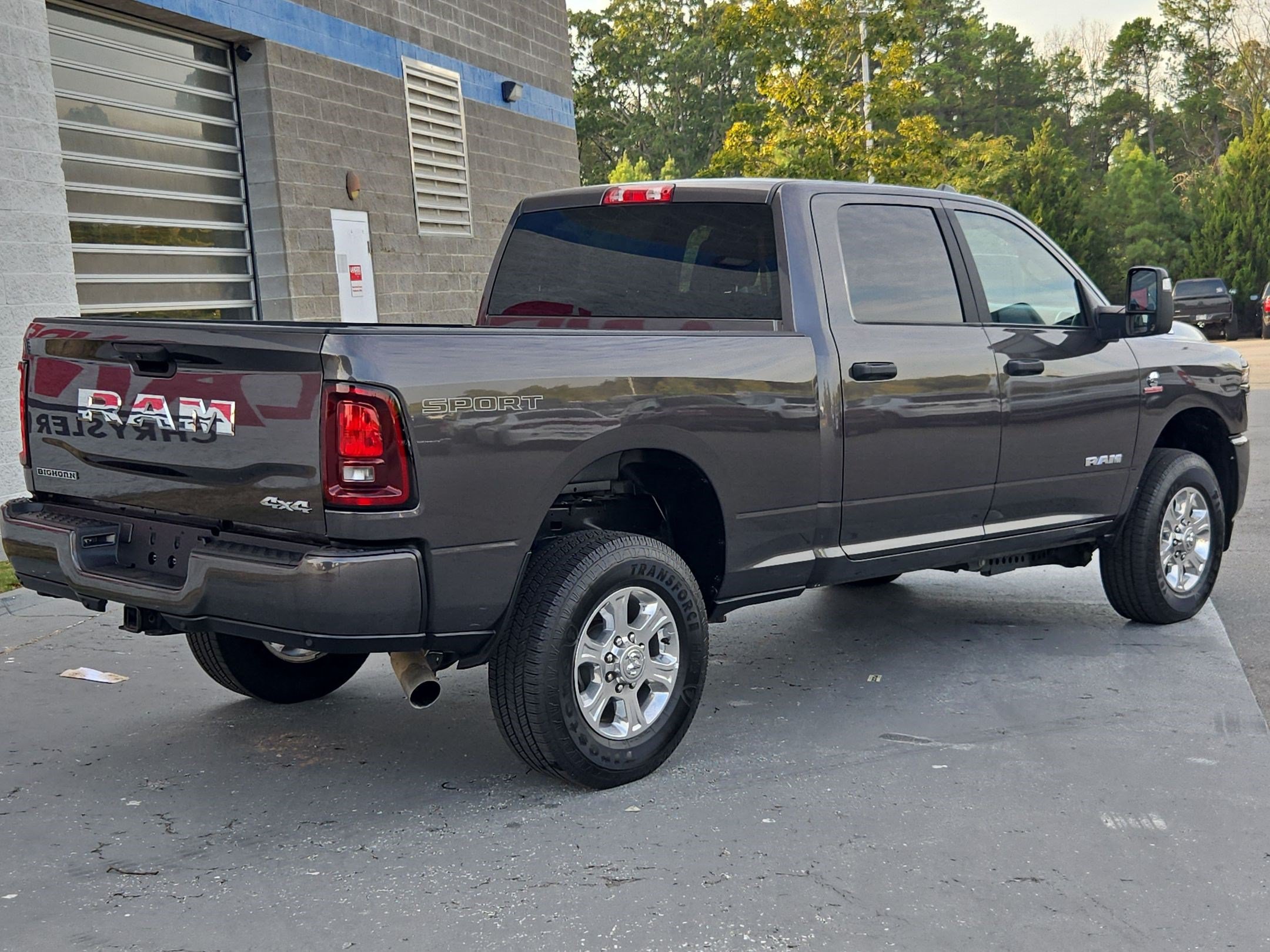 Used 2026 RAM 2500 Big Horn AWD/4WD image 7