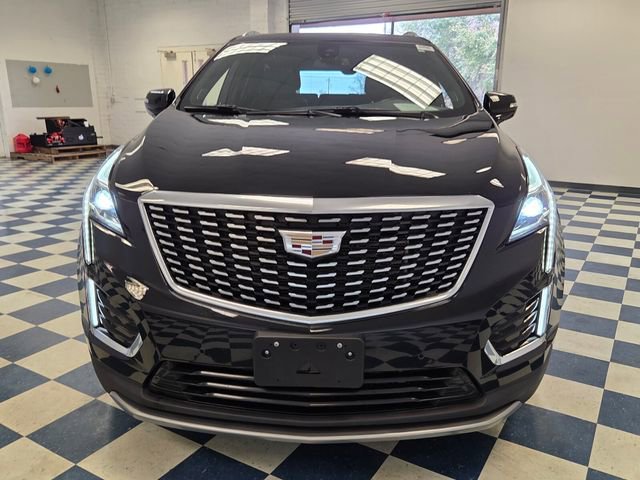 Used 2023 Cadillac XT5 Premium Luxury image 2
