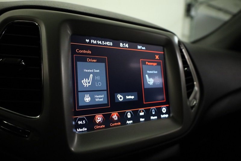 Used 2021 Jeep Compass 80th Special Edition w/ Sun and Sound Group image 18