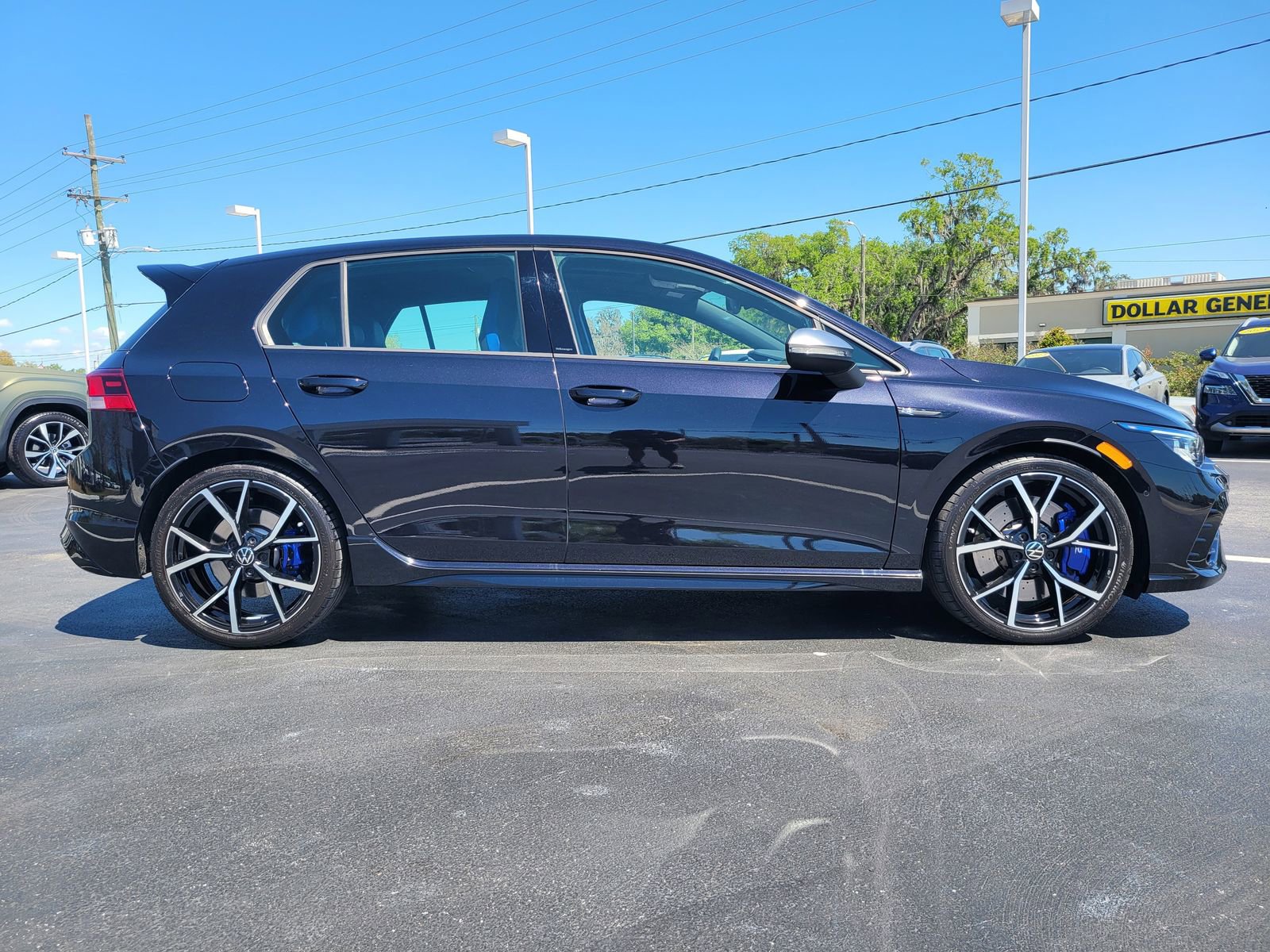 Used 2024 Volkswagen Golf R 2.0T image 5