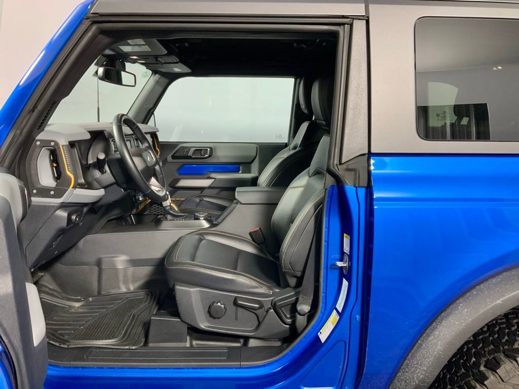 Used 2023 Ford Bronco Badlands image 17