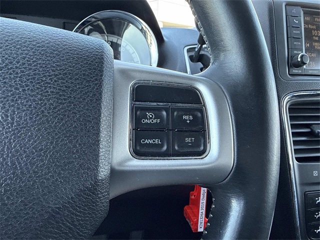 Used 2015 Dodge Grand Caravan SXT w/ Blacktop Package image 28