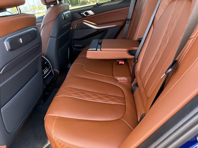 Used 2026 BMW X5 M60i w/ Executive Package AWD/4WD image 14