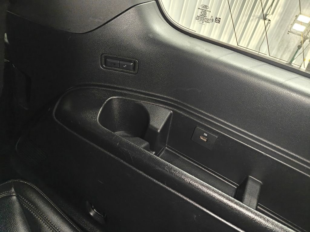 Used 2020 Ford Expedition Limited image 36