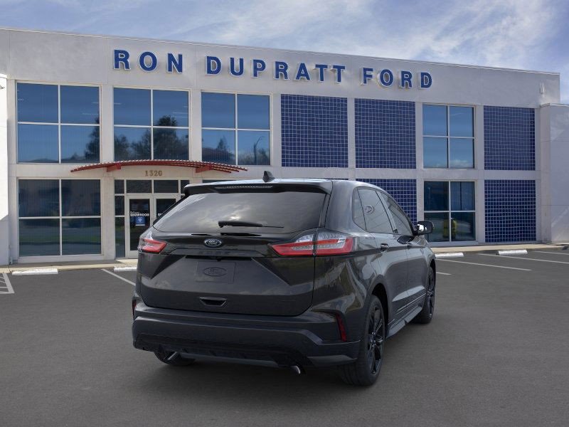New 2024 Ford Edge SE w/ Black Appearance Package image 8