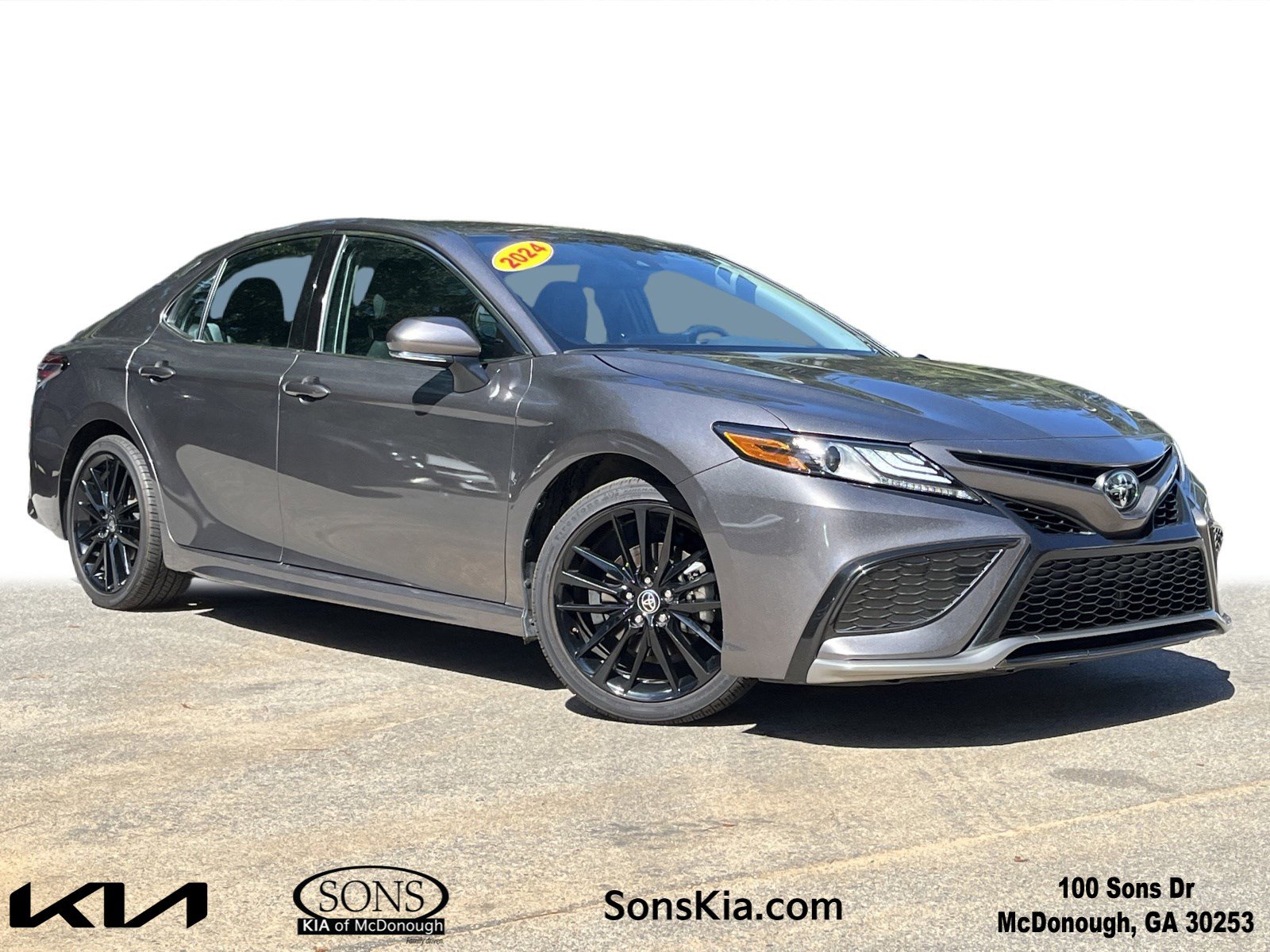 Used 2024 Toyota Camry XSE image 1