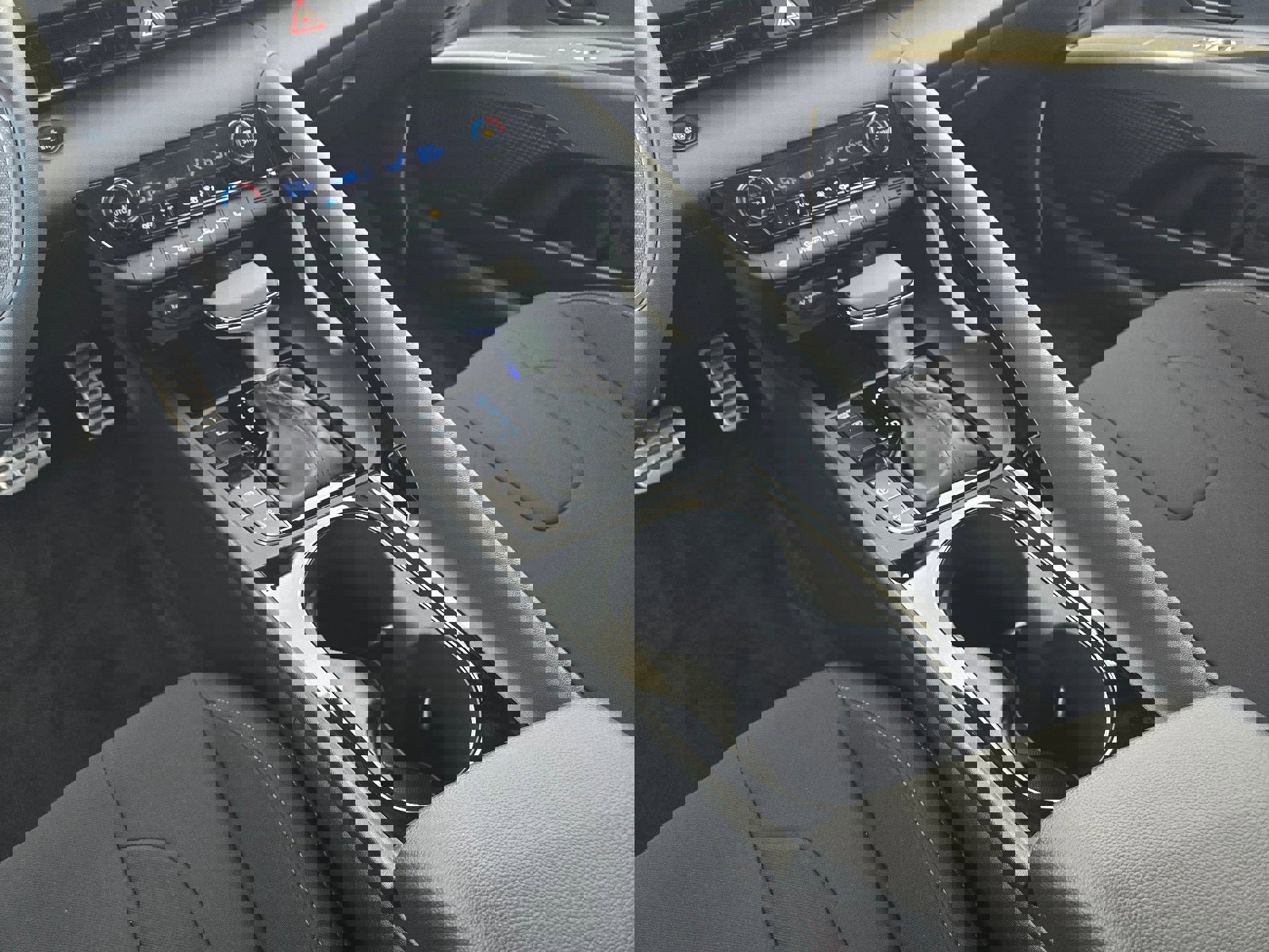 Certified 2026 Hyundai Elantra SEL Sport Premium w/ Cargo Package image 16