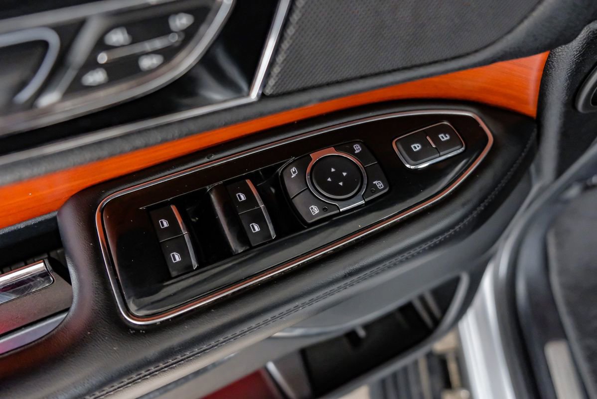 Used 2020 Lincoln Navigator L Reserve RWD image 45