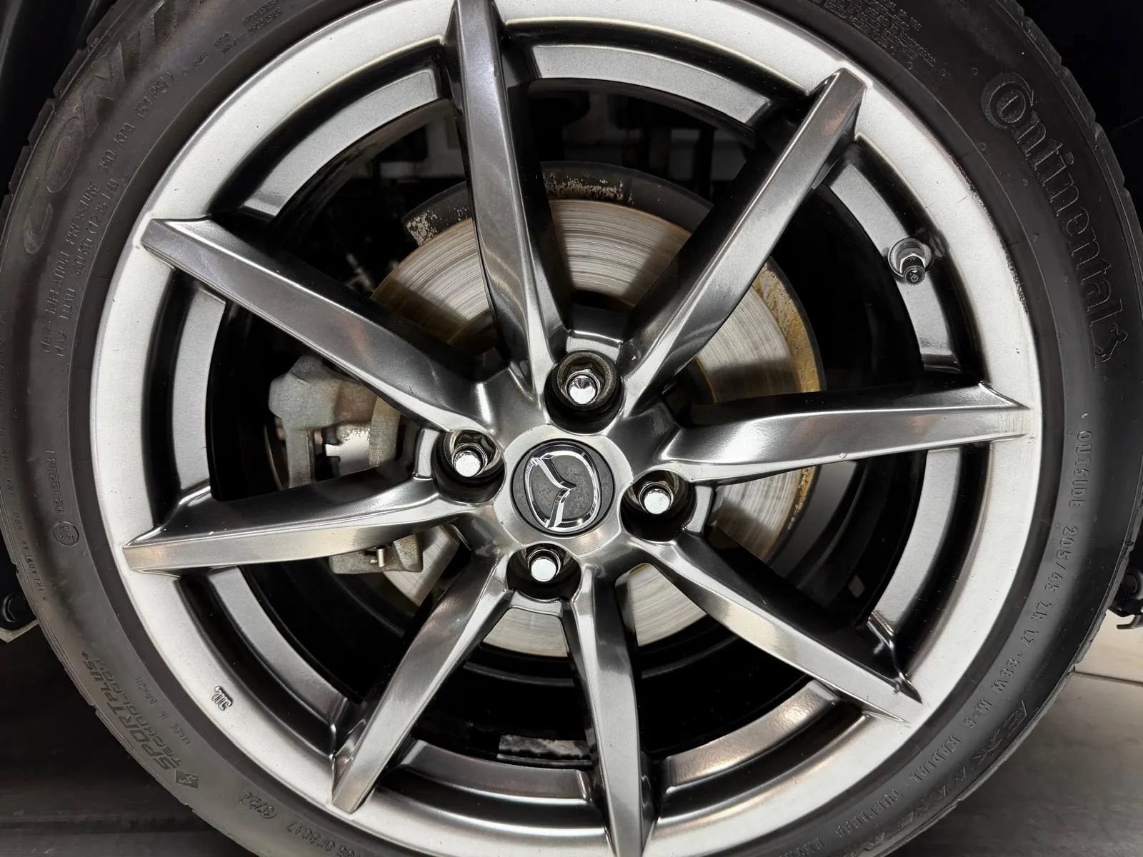 Used 2017 MAZDA MX-5 Miata RF Grand Touring RWD image 8