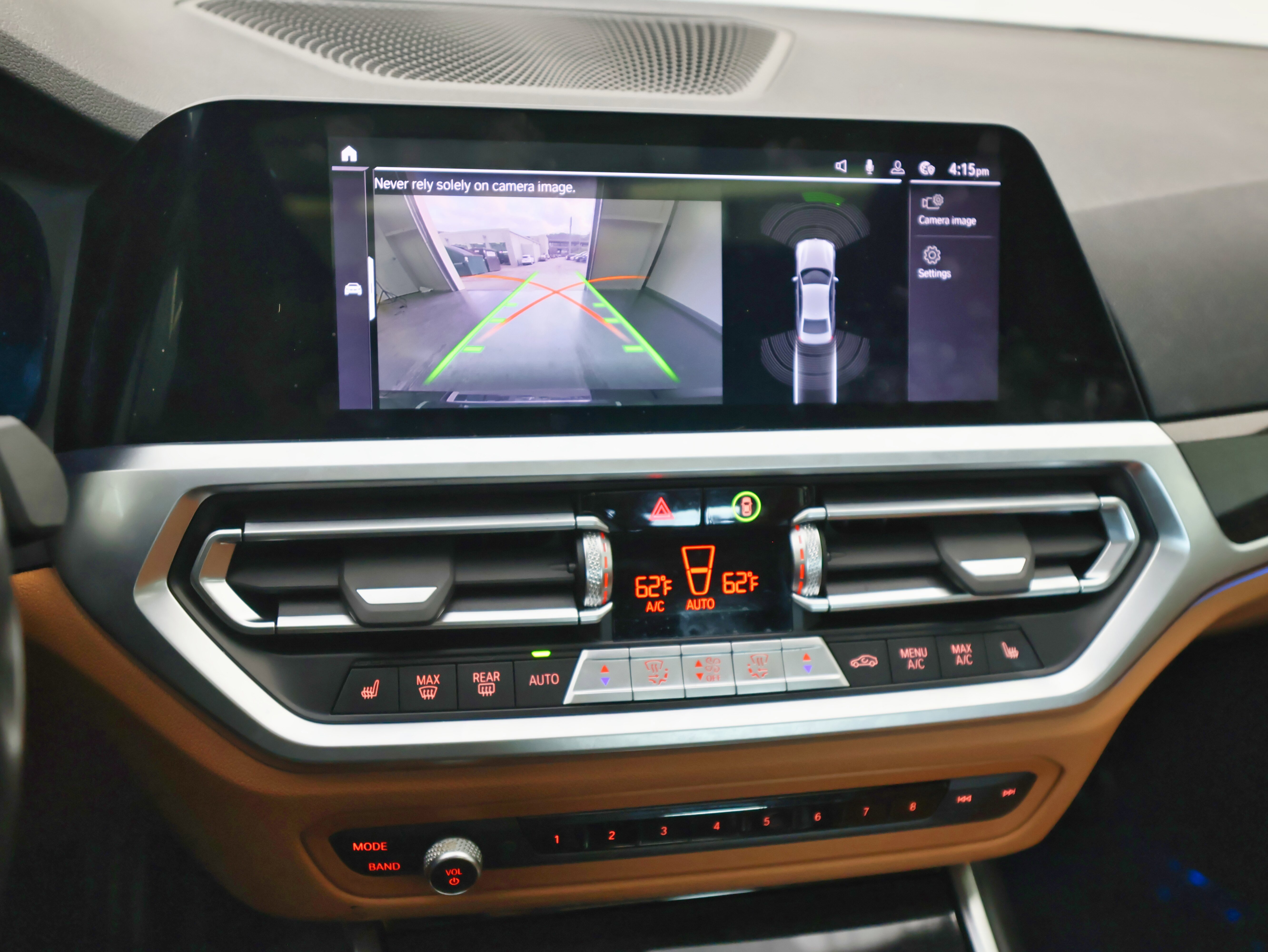 Used 2022 BMW 330e xDrive w/ M Sport Package image 26