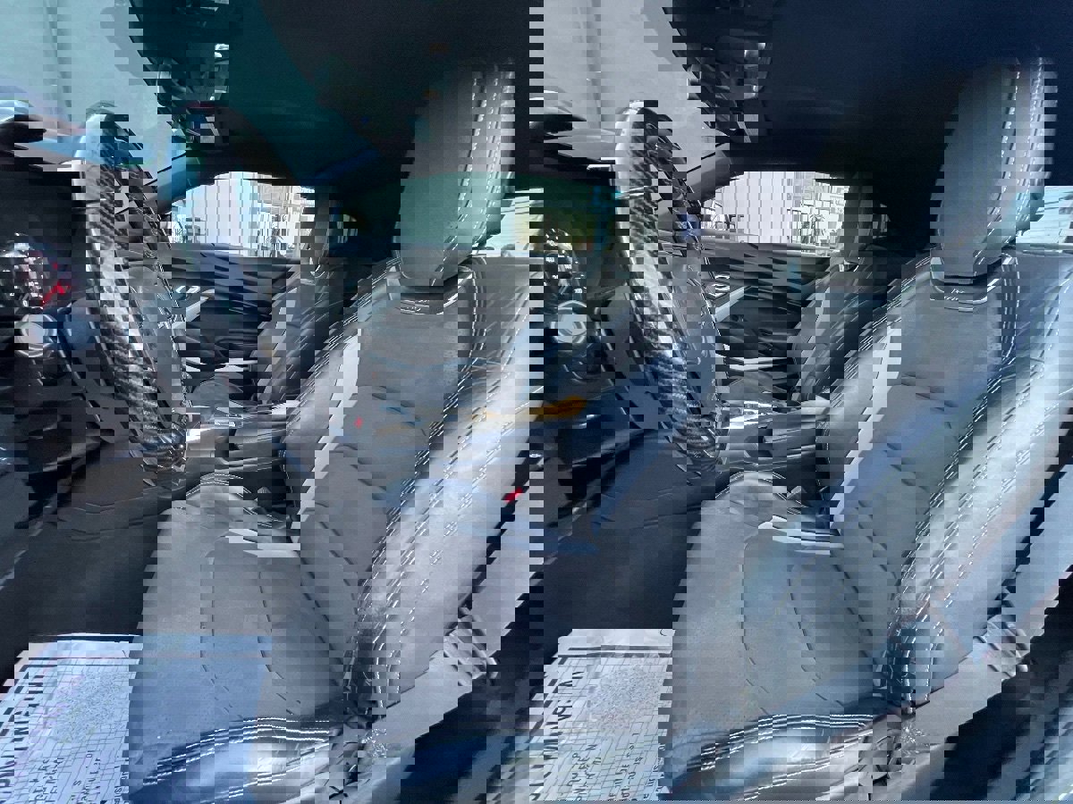 Used 2018 Chevrolet Camaro SS image 11