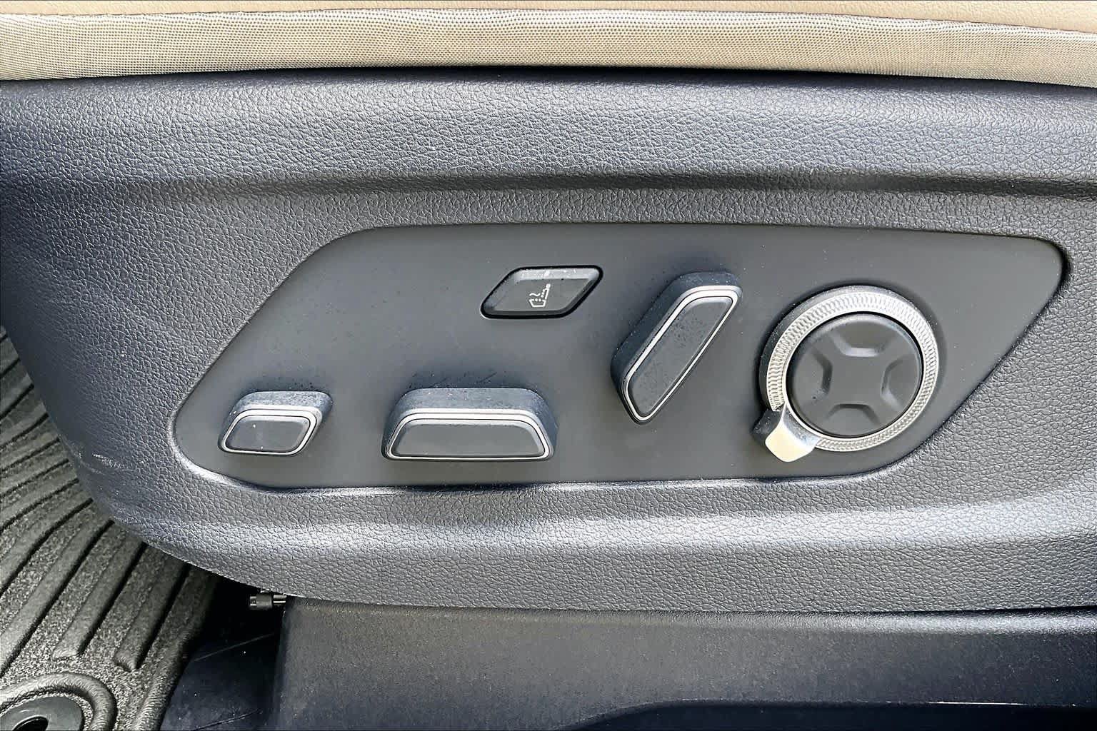 Used 2024 Hyundai Palisade Calligraphy FWD image 32