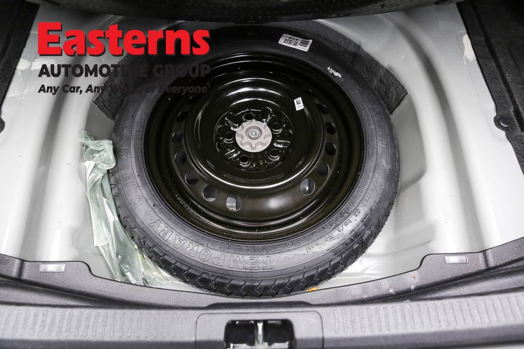 Used 2025 Toyota Camry LE image 23