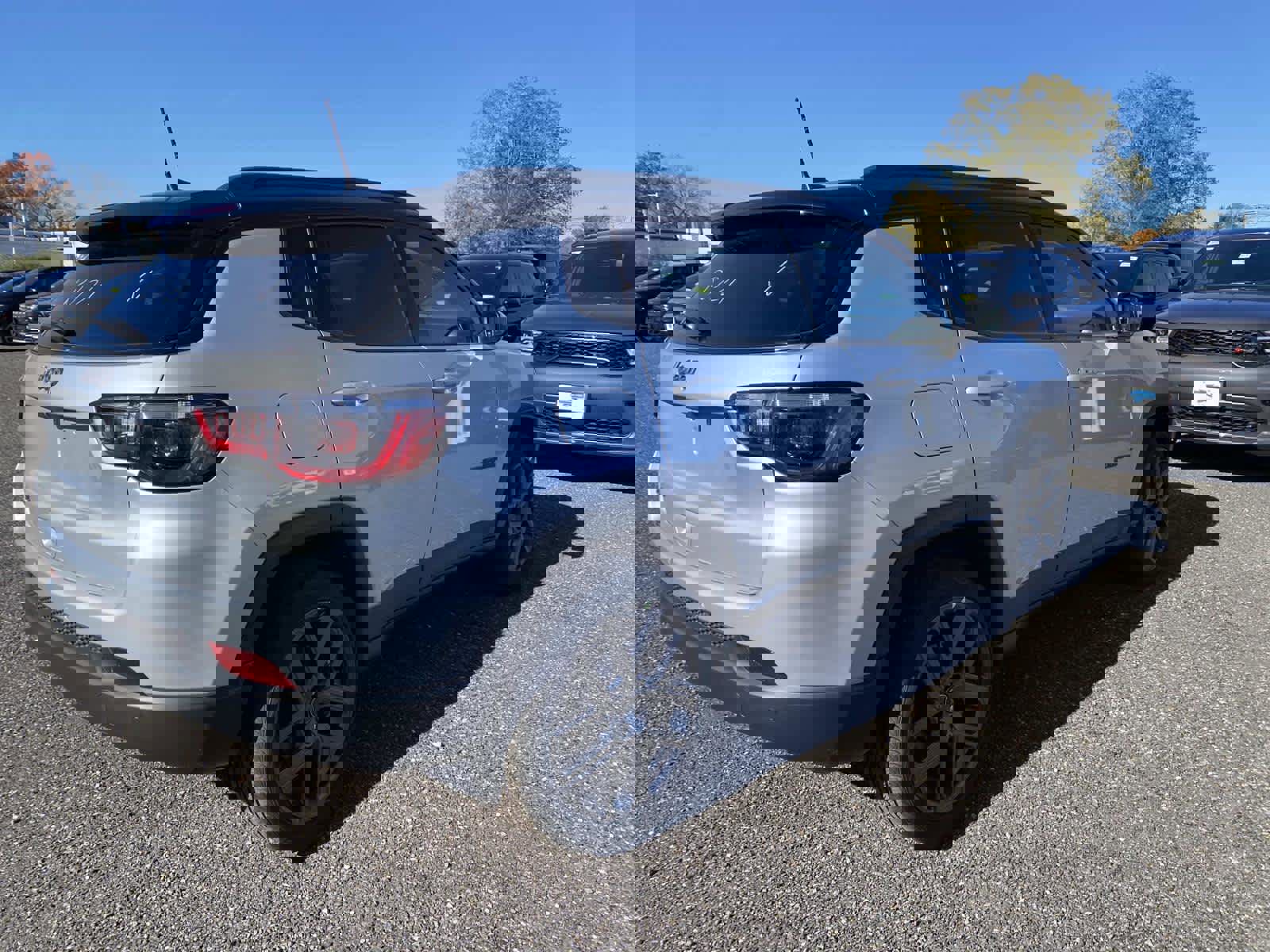 New 2026 Jeep Compass Limited image 3