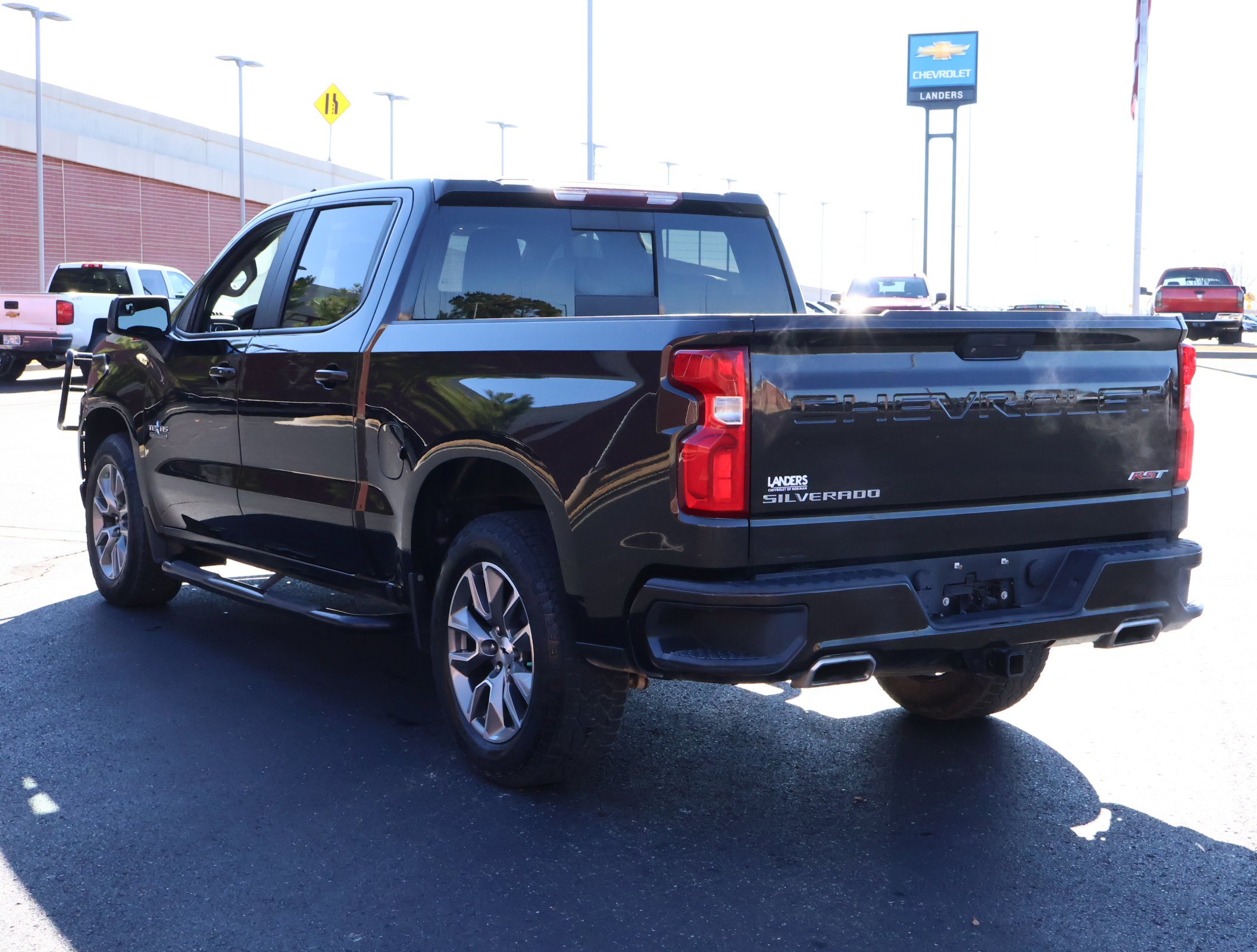 Used 2020 Chevrolet Silverado 1500 RST w/ Texas Edition image 7
