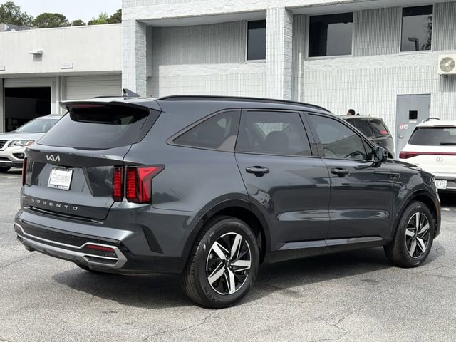 Used 2022 Kia Sorento S w/ Panoramic Sunroof Package image 25