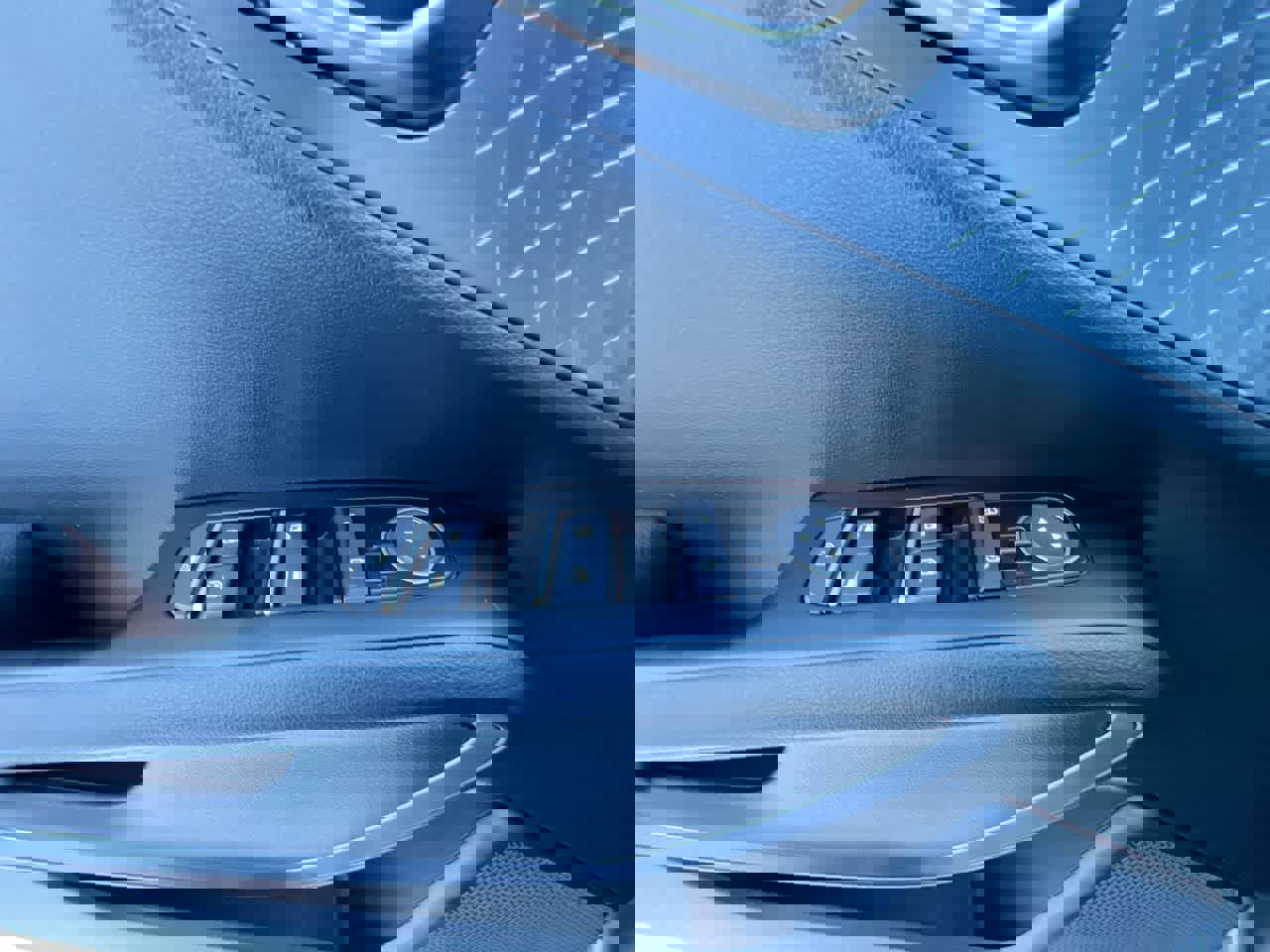 Certified 2024 Kia Soul EX image 13