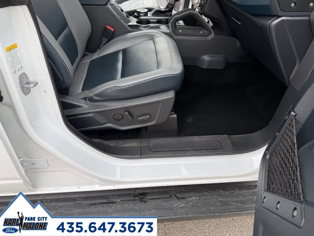 Used 2024 Ford Bronco Outer Banks AWD/4WD image 37