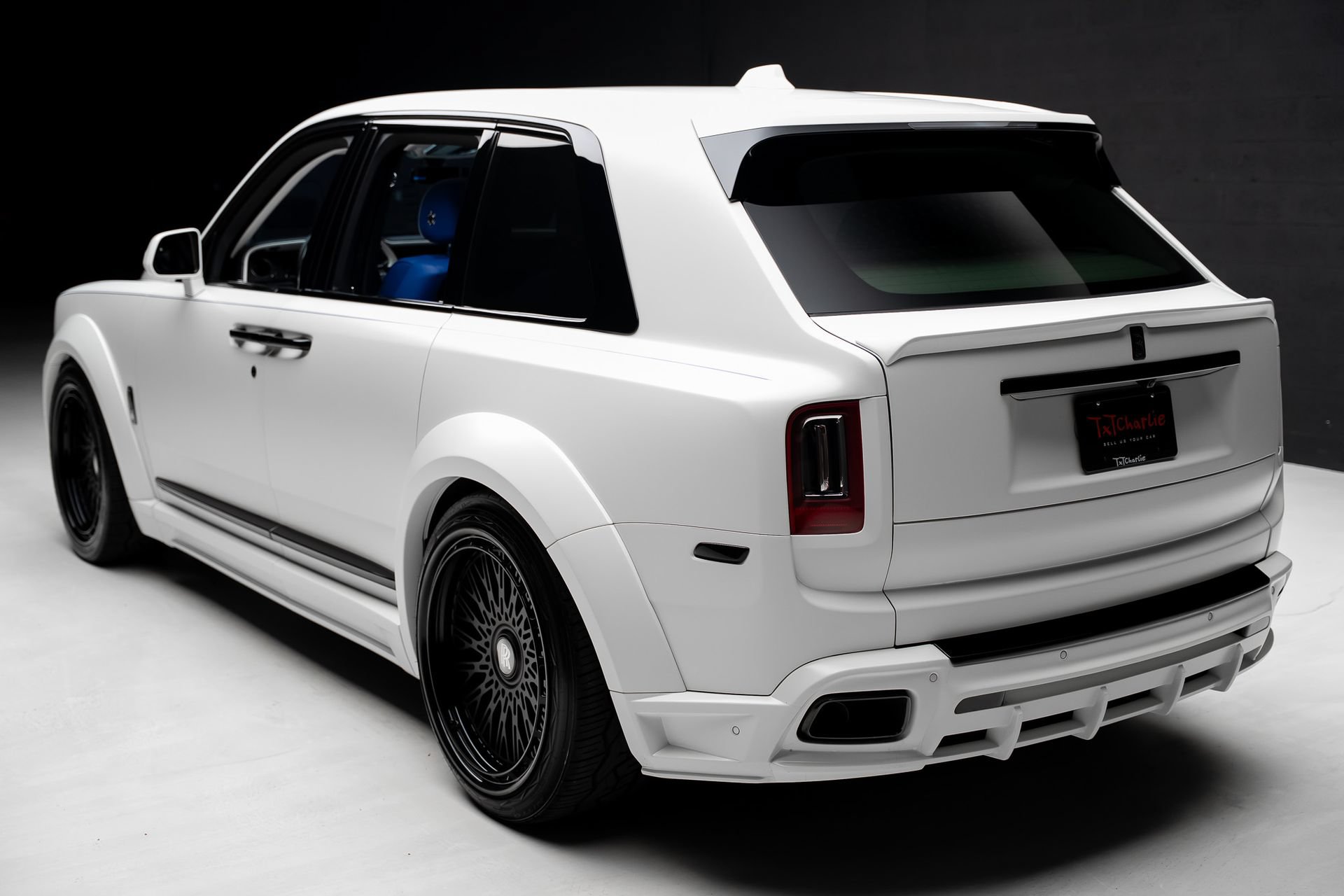 Used 2024 Rolls-Royce Cullinan Black Badge w/ Driver's Package AWD/4WD image 25