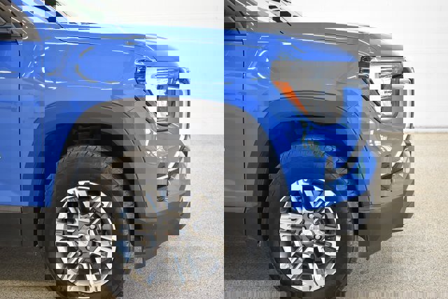 Used 2025 GMC Terrain Elevation w/ Technology Package II image 13