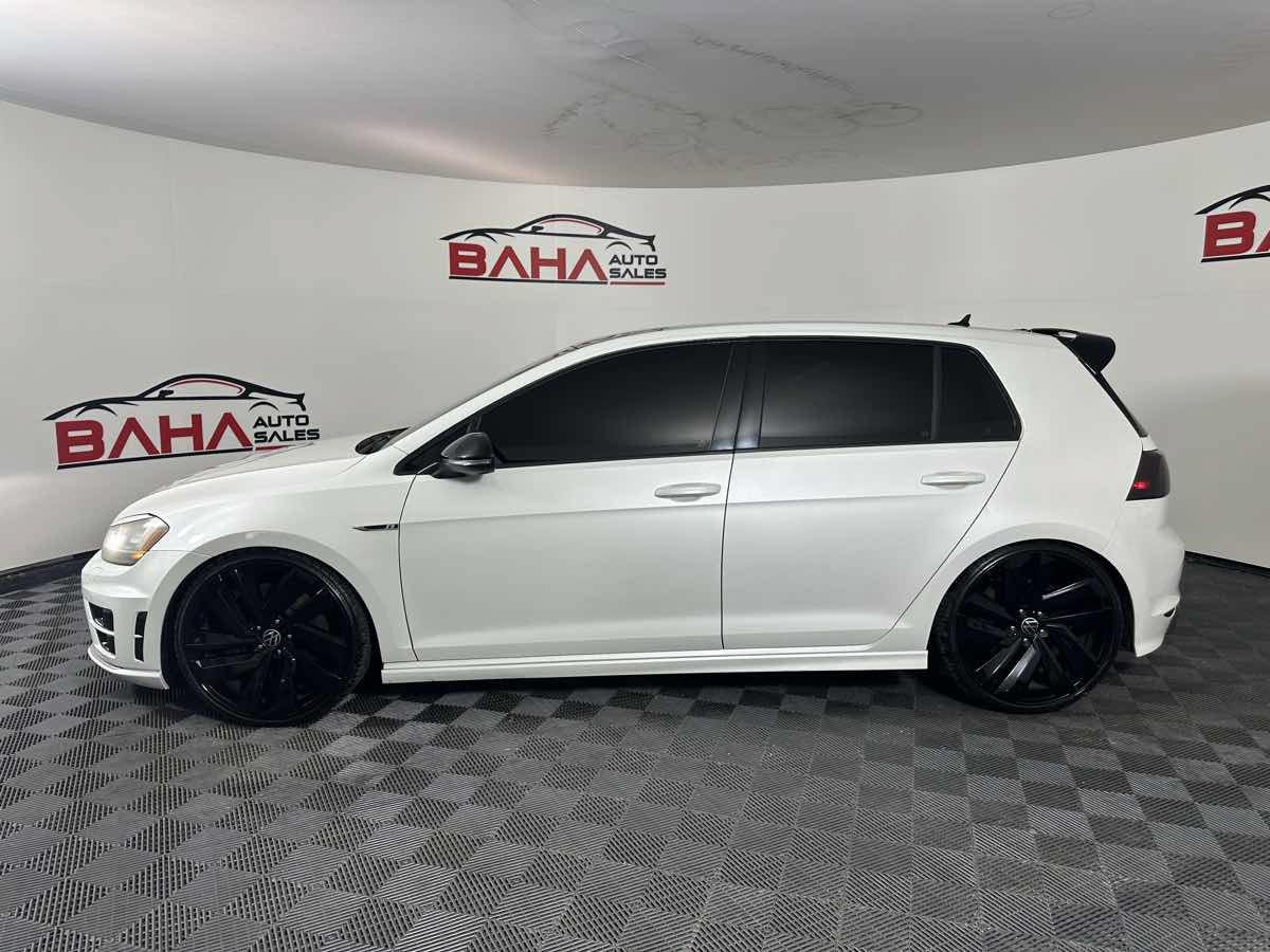 Used 2017 Volkswagen Golf R 4-Door AWD/4WD image 4