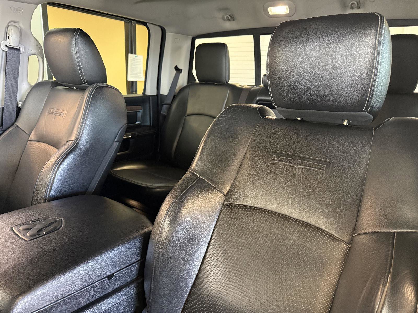 Used 2017 RAM 3500 Laramie w/ Convenience Group image 15