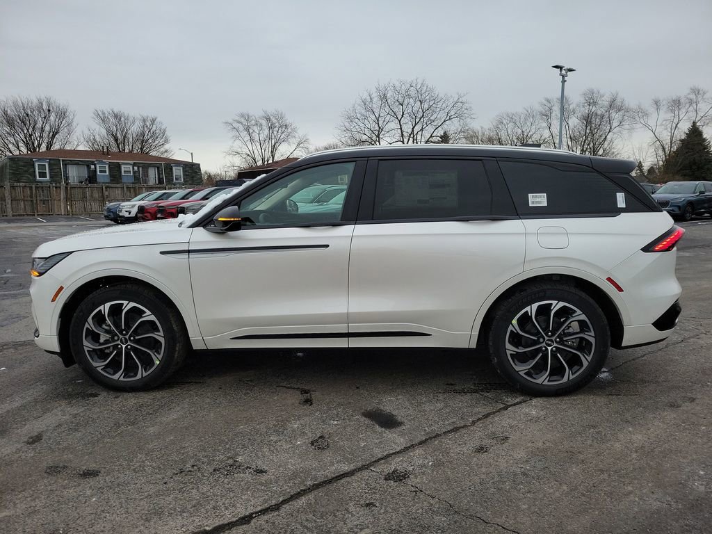 New 2026 Lincoln Nautilus Reserve image 7