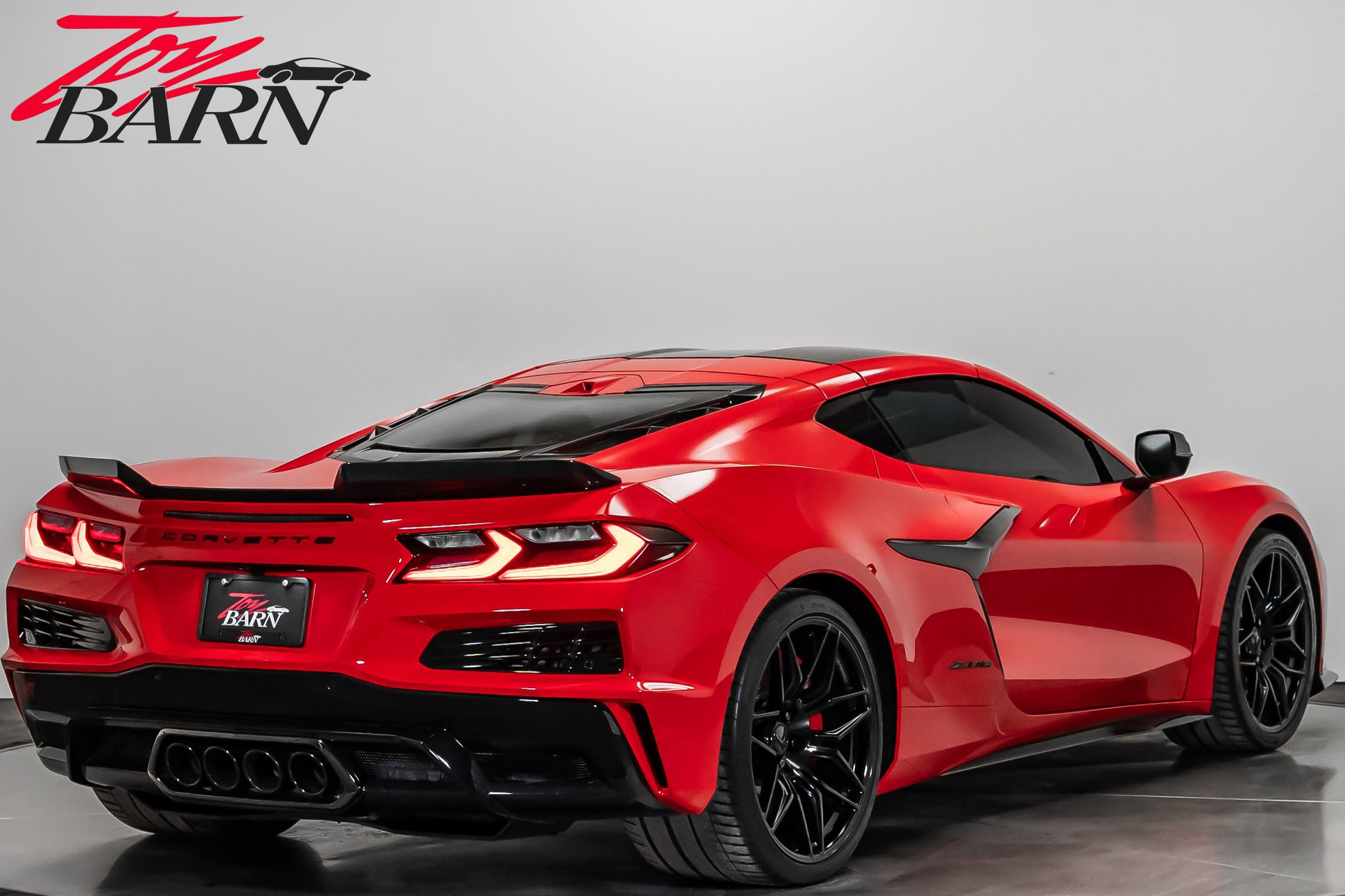 Used 2024 Chevrolet Corvette Z06 w/ Stealth Interior Trim Package image 13