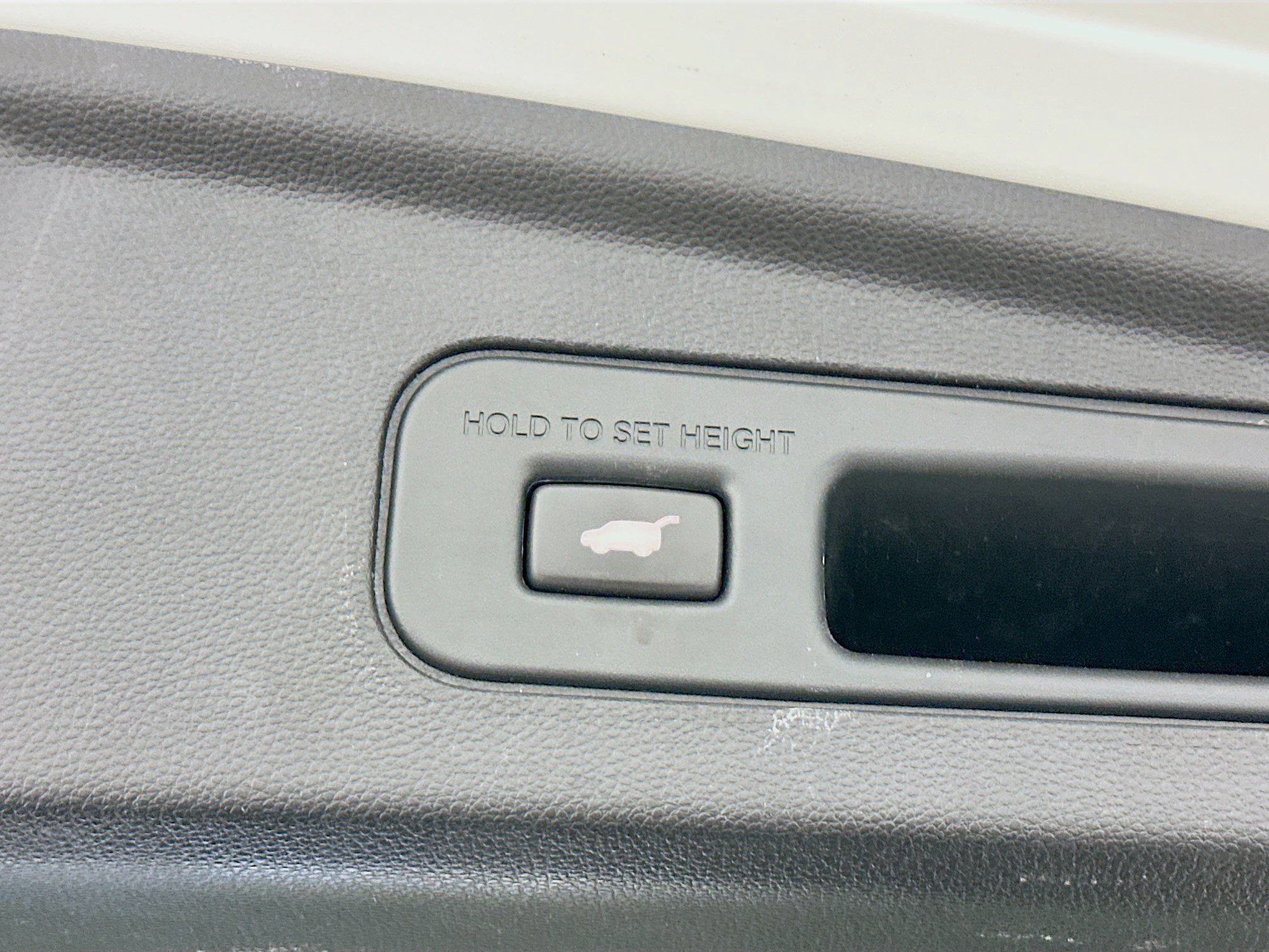 Used 2023 Acura MDX SH-AWD w/ Technology Package image 33