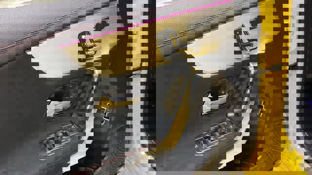 Used 2023 Mercedes-Benz CLA 250 4MATIC image 14