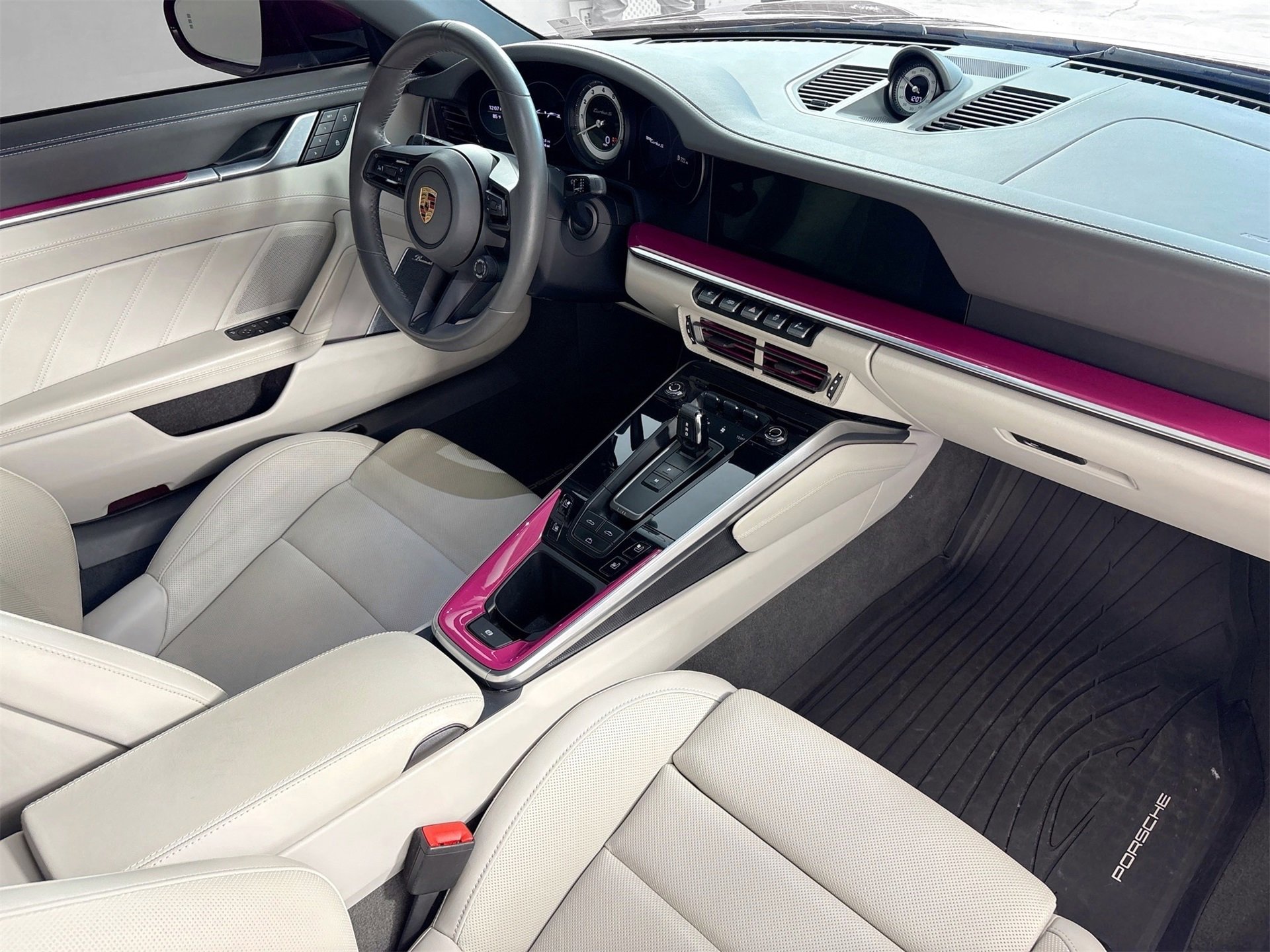Used 2023 Porsche 911 Turbo S image 22