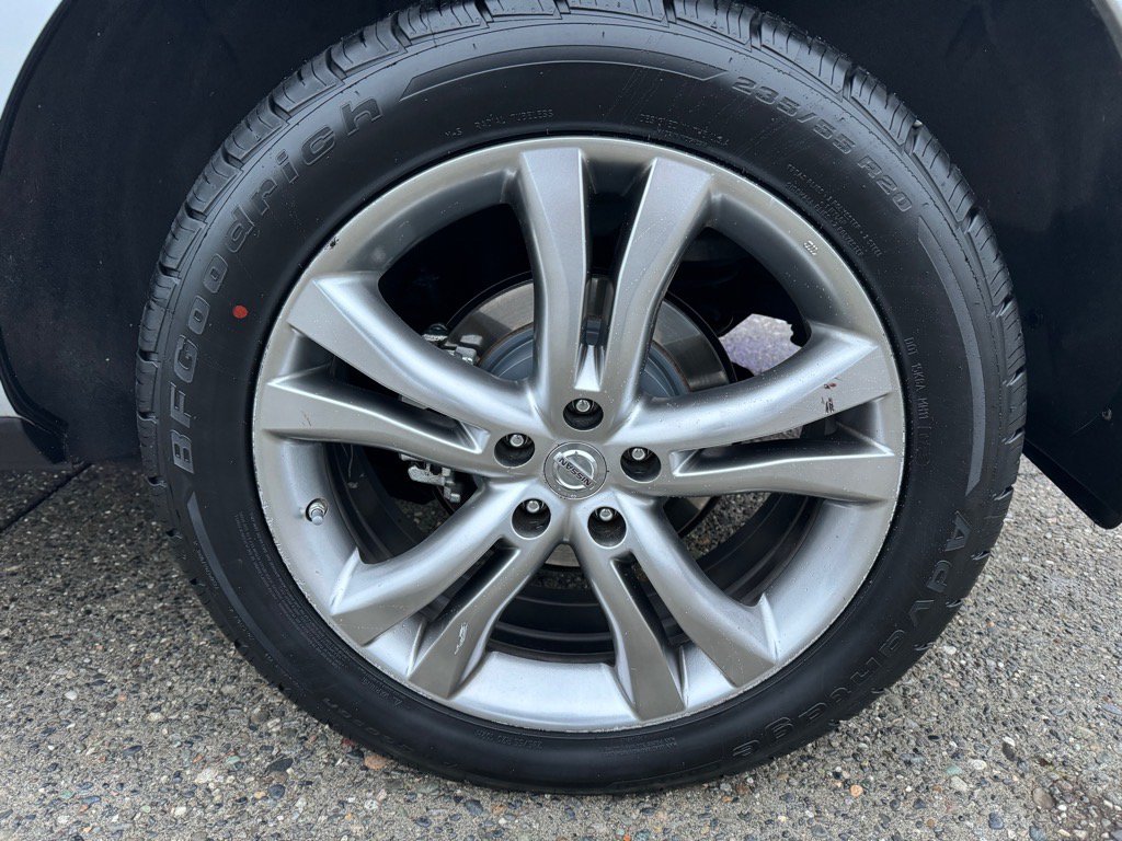 Used 2012 Nissan Murano LE AWD/4WD image 4