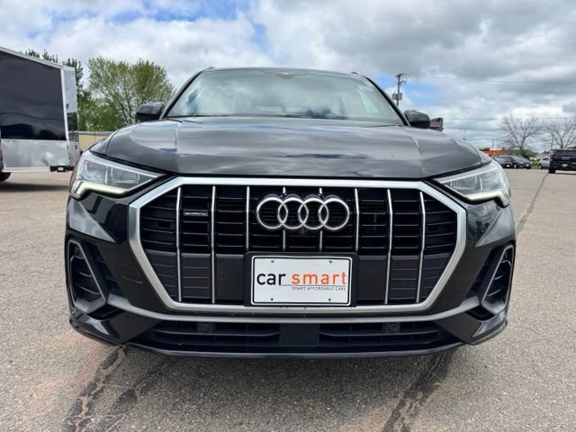 Used 2020 Audi Q3 2.0T Prestige w/ Prestige Package AWD/4WD image 2