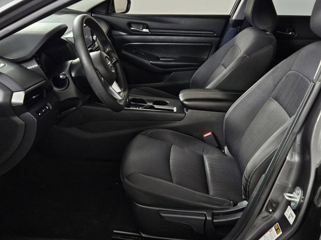 Used 2022 Nissan Altima 2.5 S FWD image 19