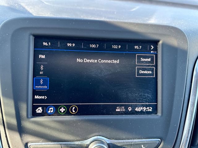 Used 2020 Chevrolet Equinox LS image 16