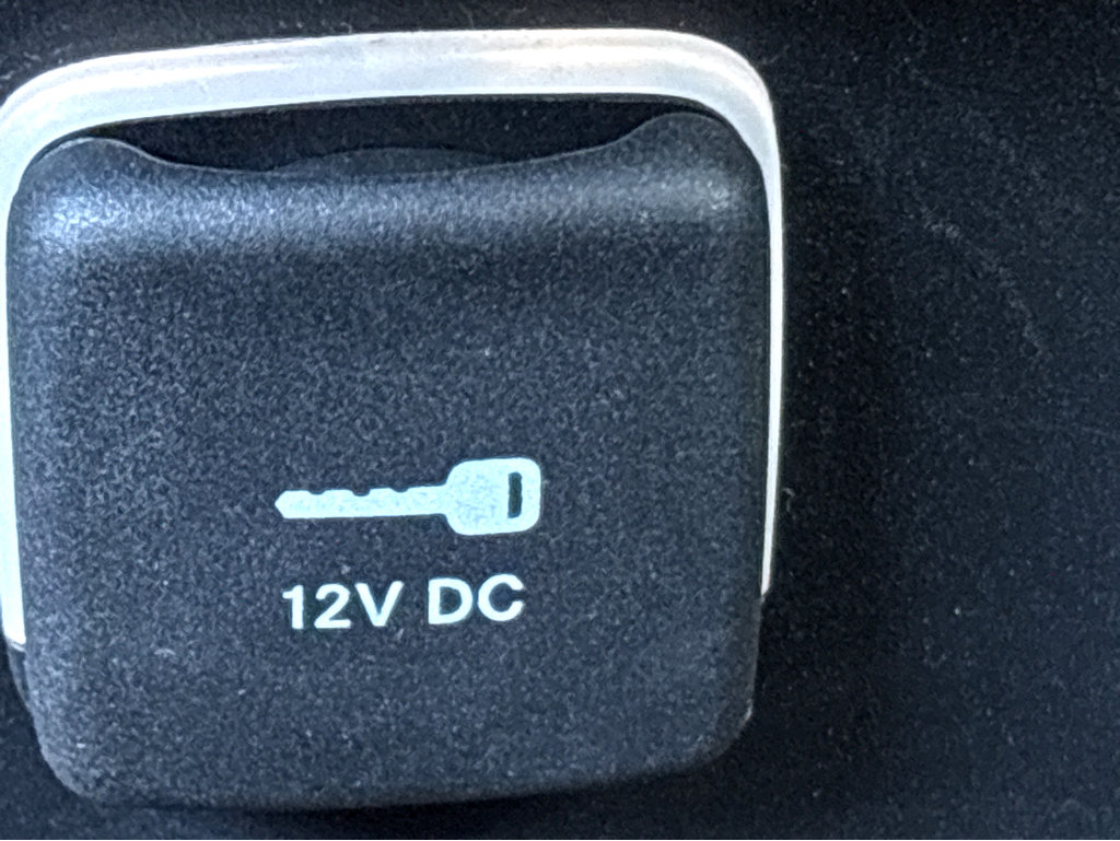 Used 2023 Jeep Compass Trailhawk image 30