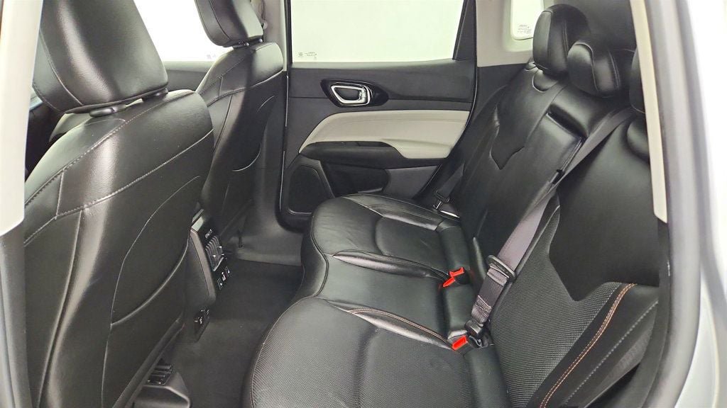 Used 2022 Jeep Compass Limited w/ Elite Group AWD/4WD image 21
