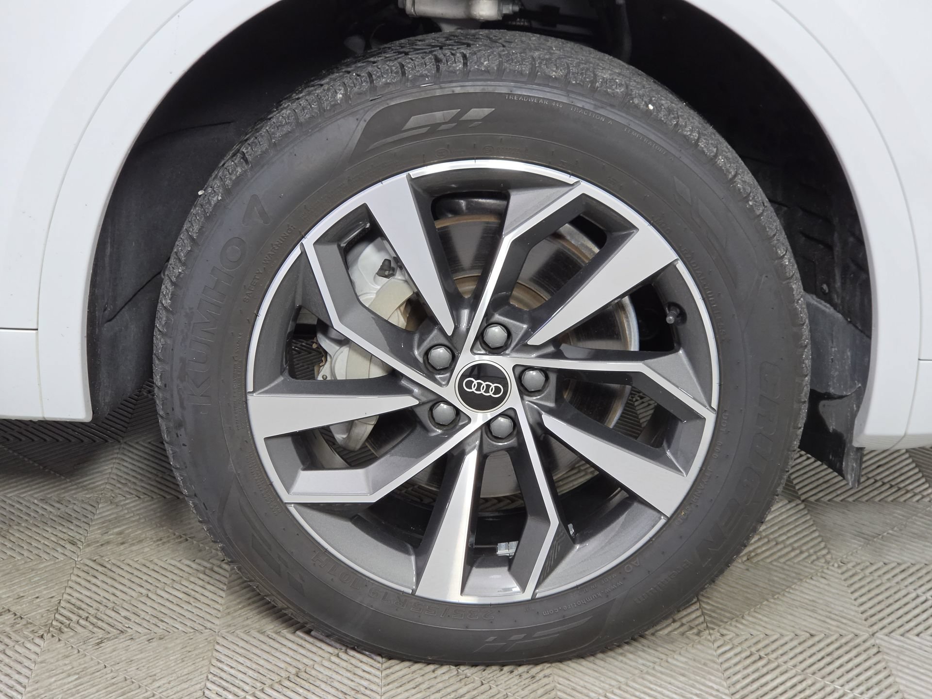 Certified 2024 Audi Q5 2.0T Premium Plus AWD/4WD image 10