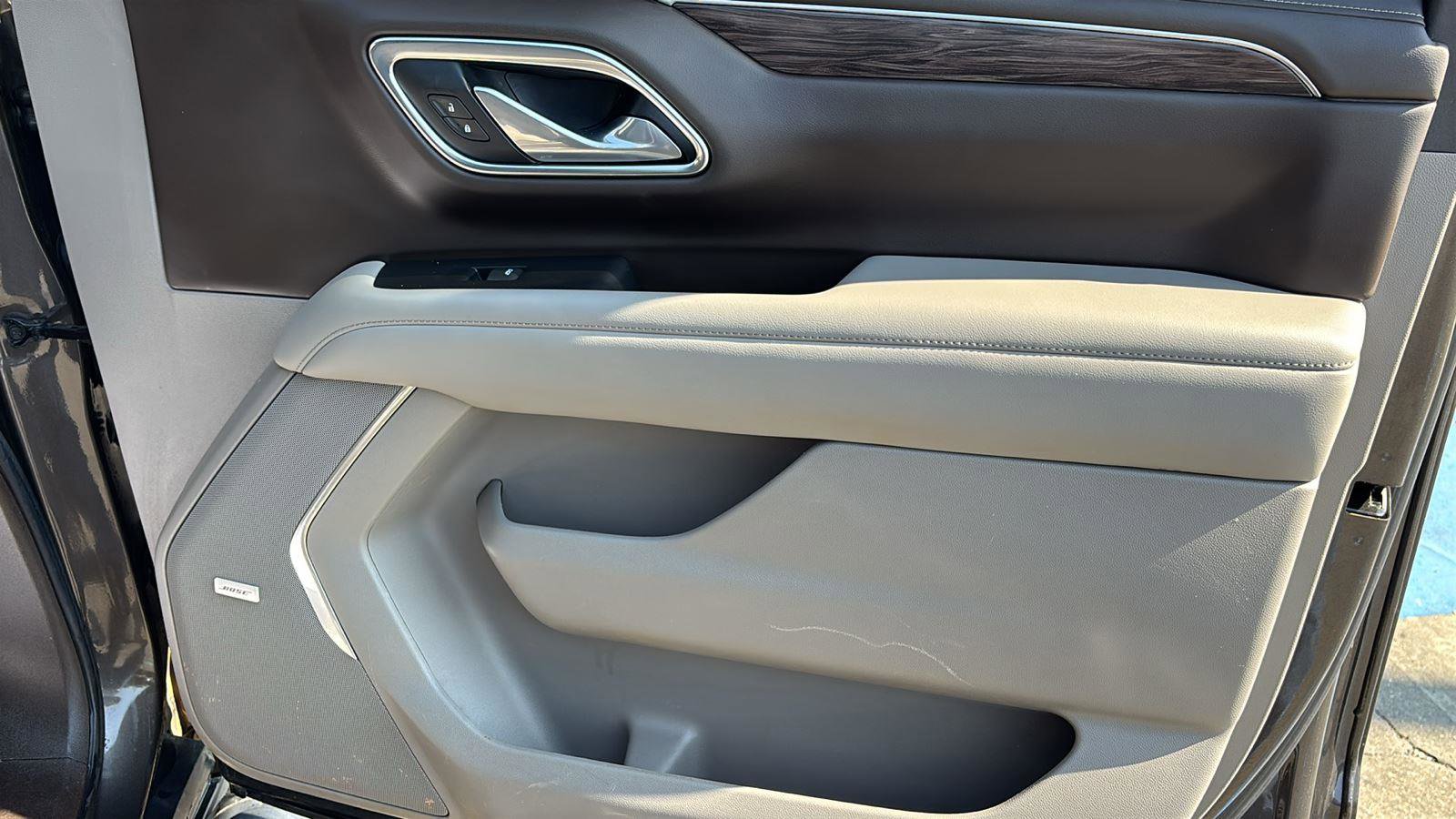 Used 2021 Chevrolet Tahoe Z71 w/ Luxury Package image 24