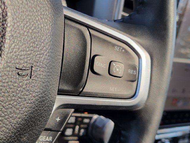 Certified 2024 RAM 1500 Laramie AWD/4WD image 13
