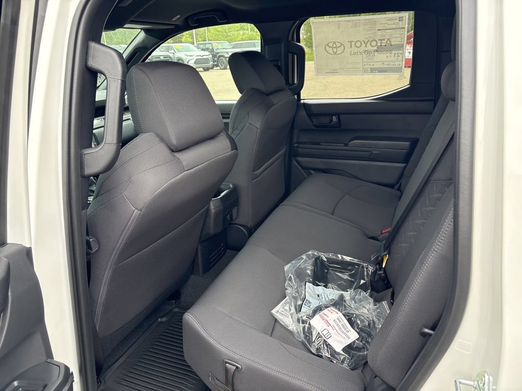 Certified 2026 Toyota Tacoma SR5 AWD/4WD image 15