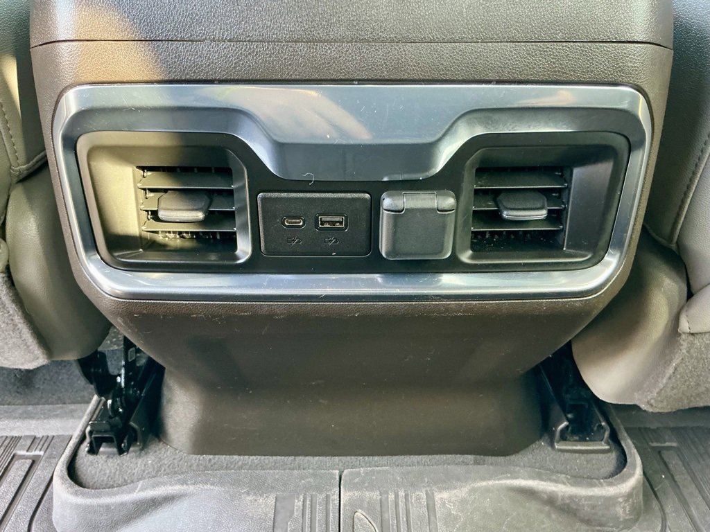 Used 2022 GMC Sierra 1500 SLT image 34