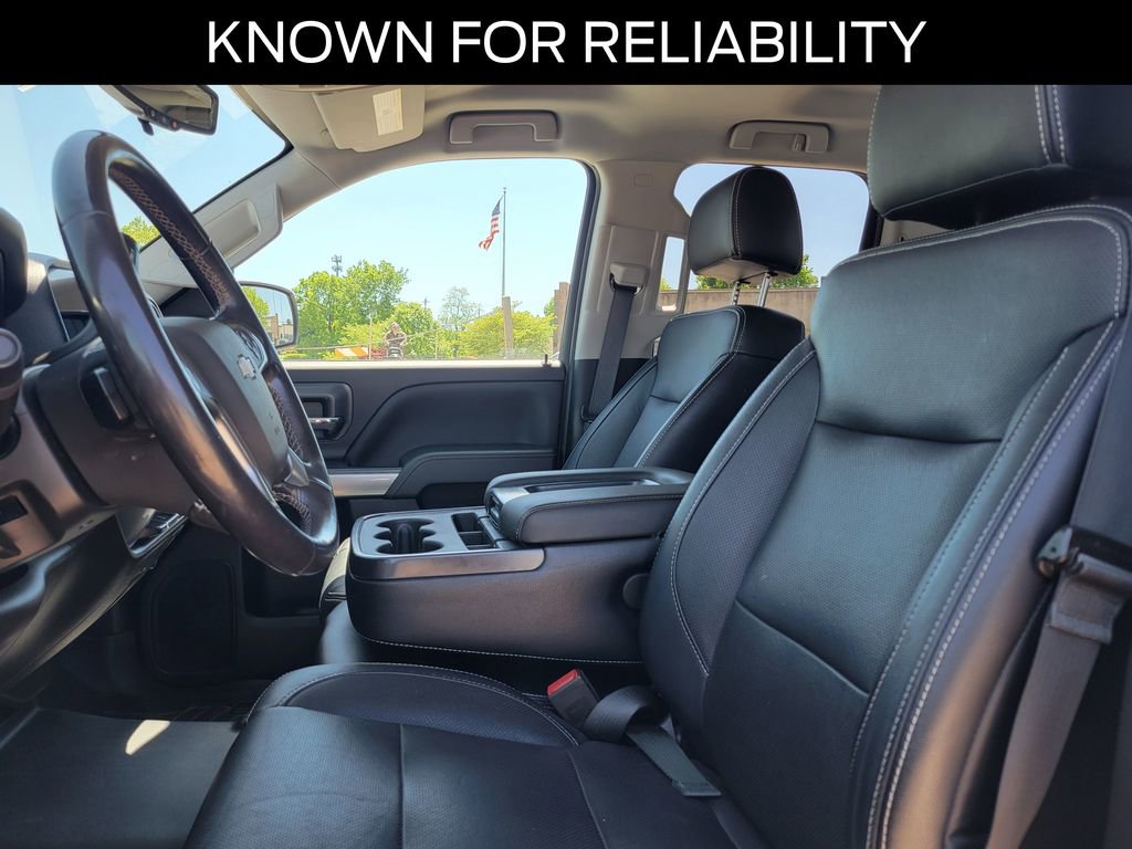 Used 2018 Chevrolet Silverado 1500 LT w/ All Star Edition AWD/4WD image 15