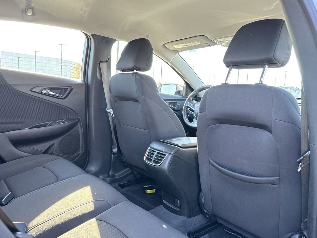 Used 2024 Chevrolet Malibu LT image 17