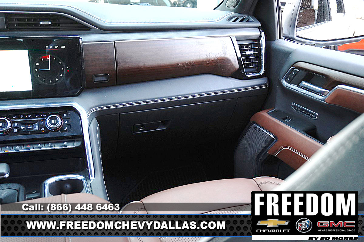 Certified 2024 GMC Sierra 1500 Denali Ultimate AWD/4WD image 33